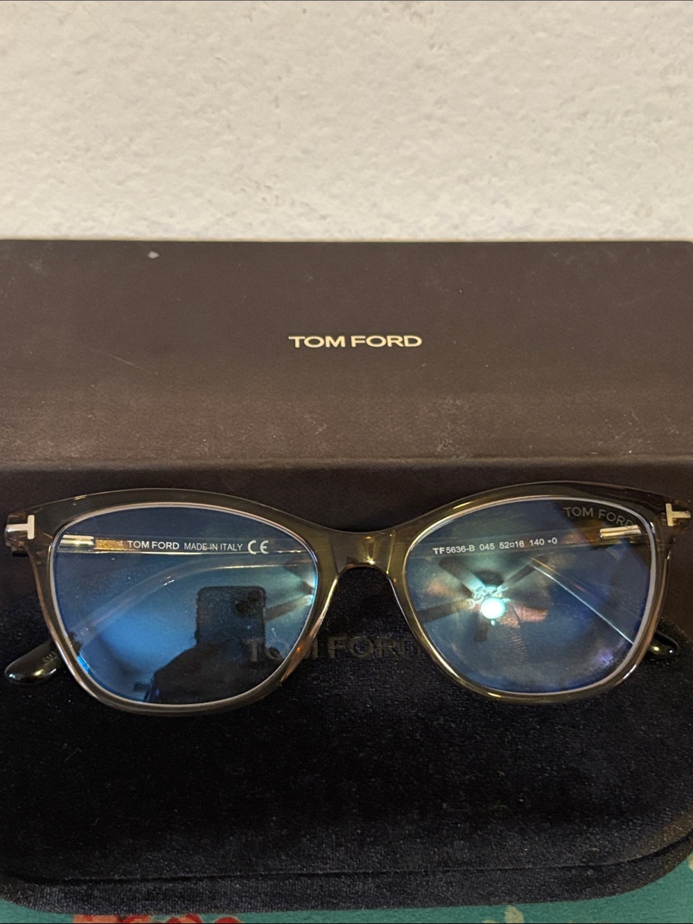 Tom Ford Women’s Cat Eye Glasses TF-5636-B Brown Frames 52-16-140 - Picture 4 of 17